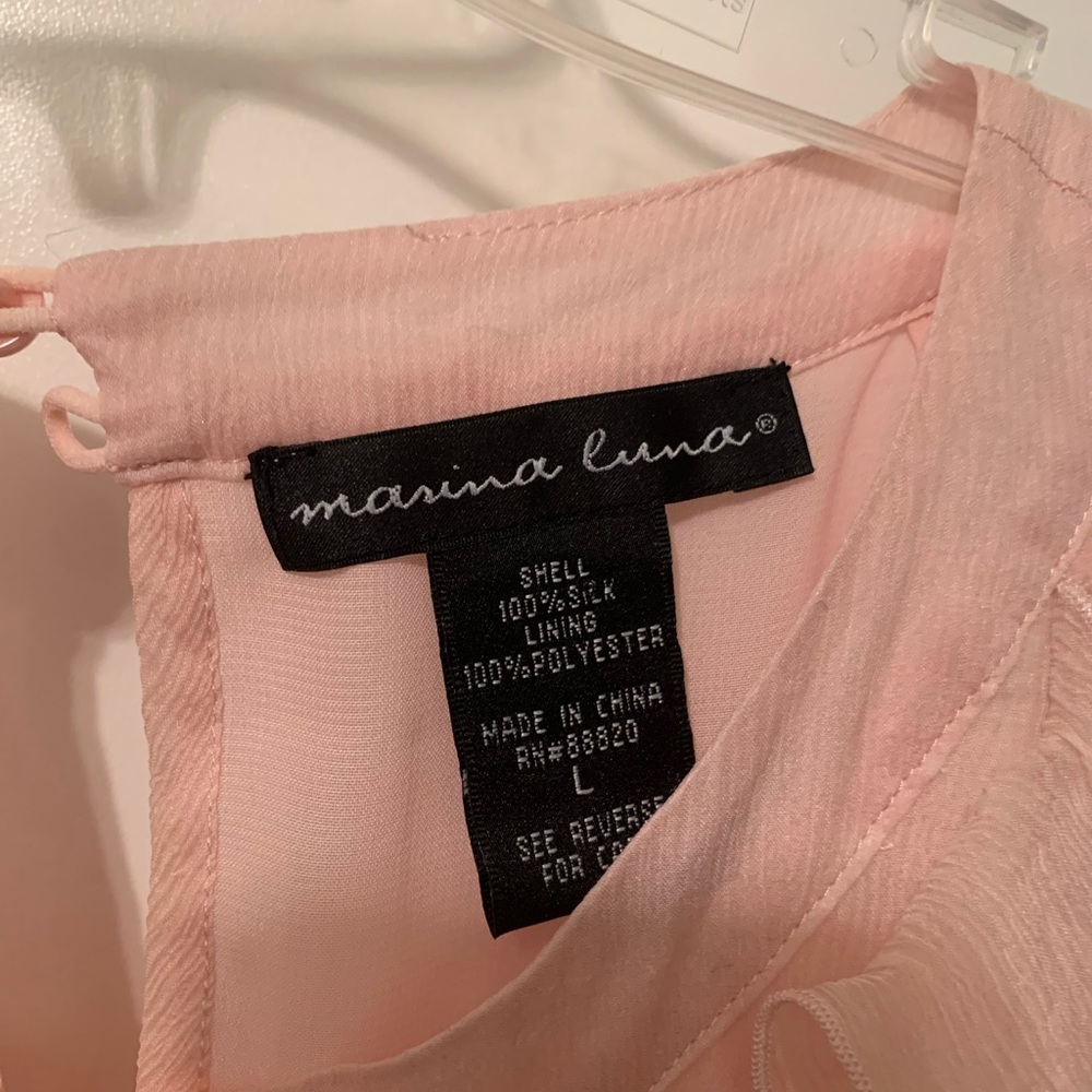 Pink ruffled blouse - Picture 2 of 2